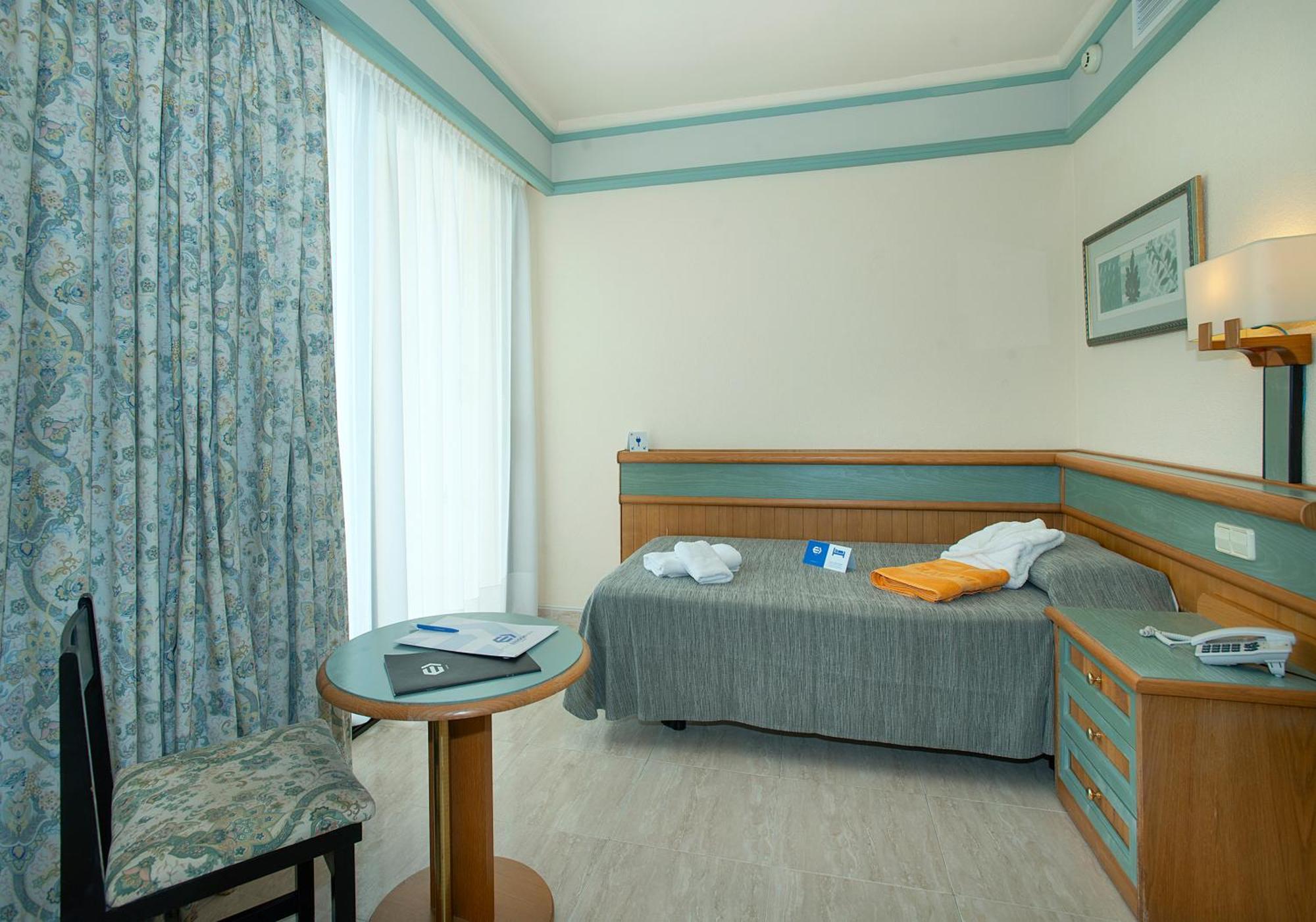 Exagon Park Hotel Can Picafort Szoba fotó